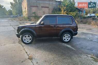 Внедорожник / Кроссовер ВАЗ 21214 / 4x4 2005 в 