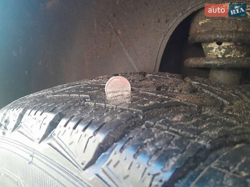 Внедорожник / Кроссовер ВАЗ / Lada 21214 / 4x4 2003 в Березане