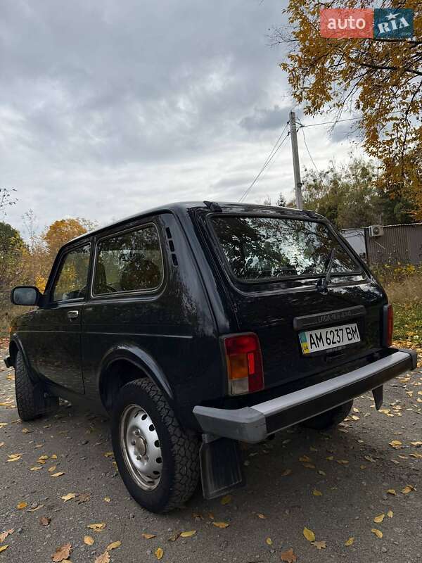 Позашляховик / Кросовер ВАЗ / Lada 21214 / 4x4 2013 в Радомишлі фото 10 Позашляховик / Кросовер ВАЗ / Lada 21214 / 4x4 2013 в Радомишлі