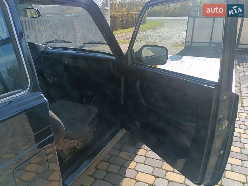 Внедорожник / Кроссовер ВАЗ / Lada 21214 / 4x4 2013 в Снятине фото 15 Внедорожник / Кроссовер ВАЗ / Lada 21214 / 4x4 2013 в Снятине