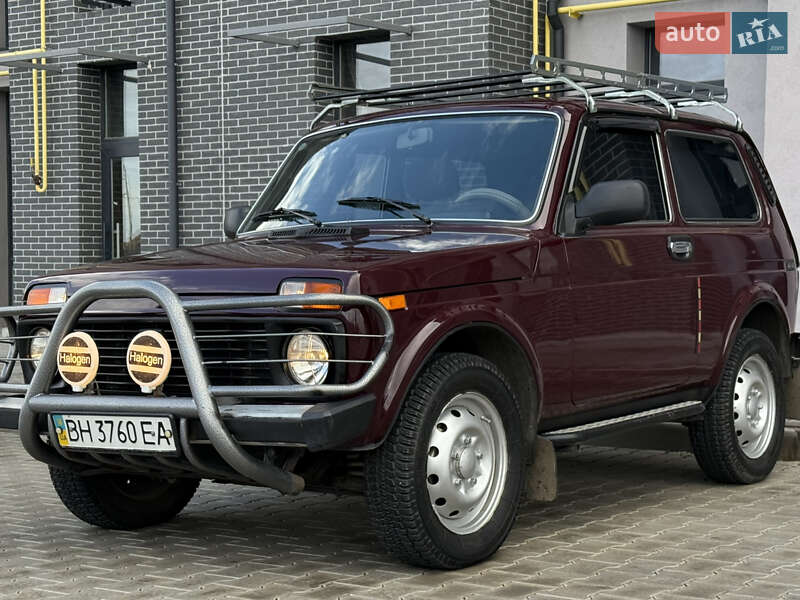 Позашляховик / Кросовер ВАЗ / Lada 21214 / 4x4 2011 в Одесі