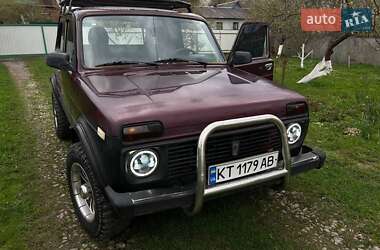 Позашляховик / Кросовер ВАЗ 21214 / 4x4 2007 в Коломиї