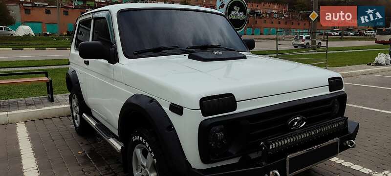 ВАЗ / Lada 21214 / 4x4 2011 ВАЗ / Lada 21214 / 4x4 2011