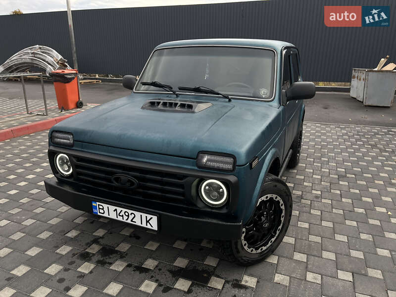 Внедорожник / Кроссовер ВАЗ / Lada 21214 / 4x4 2006 в Полтаве