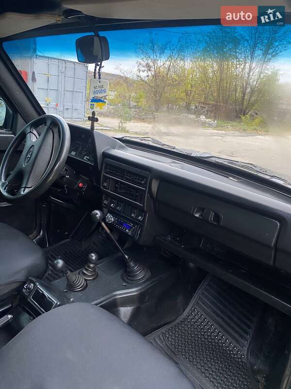 Позашляховик / Кросовер ВАЗ / Lada 21214 / 4x4 2012 в Звенигородці фото 9 Позашляховик / Кросовер ВАЗ / Lada 21214 / 4x4 2012 в Звенигородці