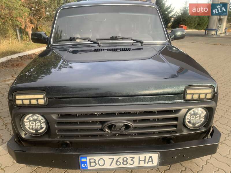 Внедорожник / Кроссовер ВАЗ / Lada 21214 / 4x4 2016 в Малой Турье