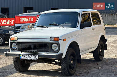 Позашляховик / Кросовер ВАЗ 21214 / 4x4 2011 в Дніпрі