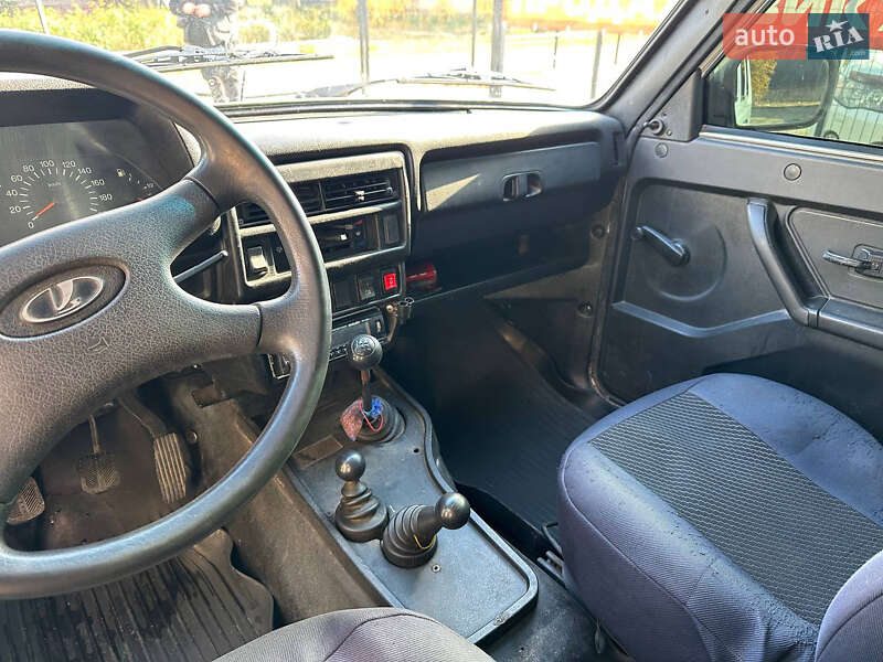 Позашляховик / Кросовер ВАЗ / Lada 21214 / 4x4 2011 в Дніпрі фото 7 Позашляховик / Кросовер ВАЗ / Lada 21214 / 4x4 2011 в Дніпрі