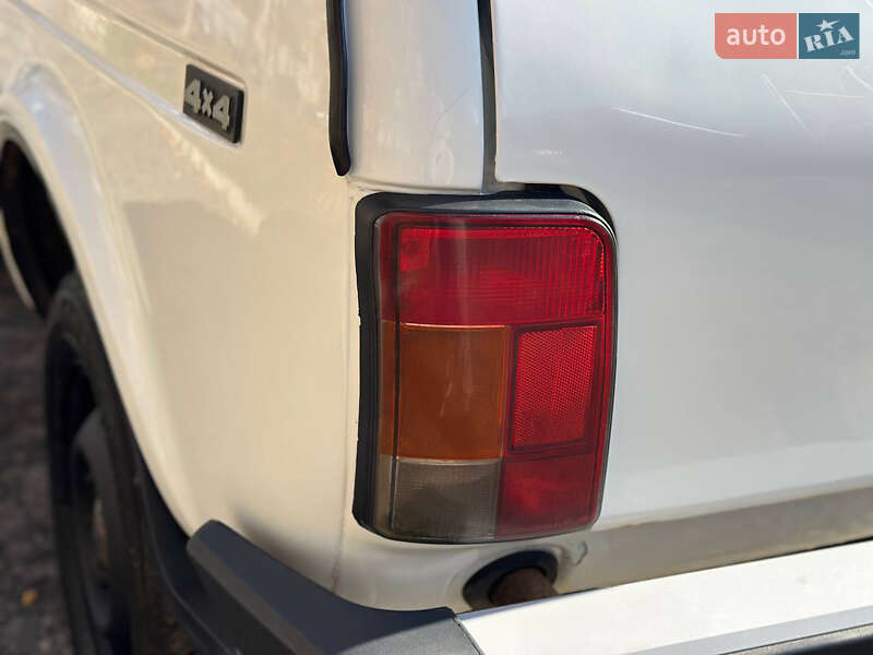 Позашляховик / Кросовер ВАЗ / Lada 21214 / 4x4 2011 в Дніпрі фото 22 Позашляховик / Кросовер ВАЗ / Lada 21214 / 4x4 2011 в Дніпрі
