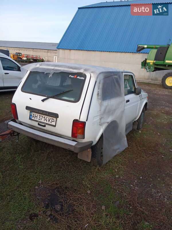 Позашляховик / Кросовер ВАЗ / Lada 21214 / 4x4 2015 в Дніпрі
