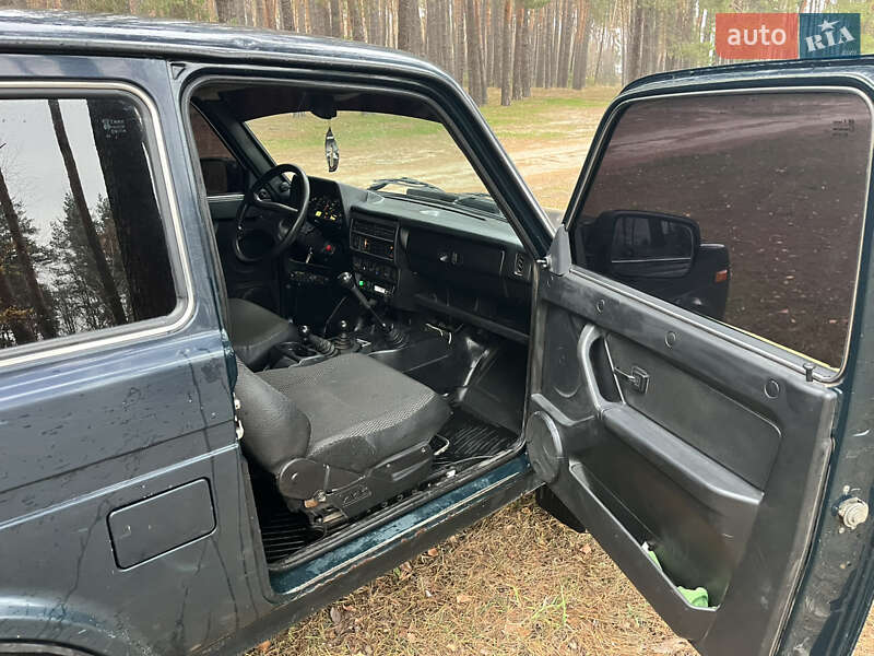 Позашляховик / Кросовер ВАЗ / Lada 21214 / 4x4 2017 в Недригайліву