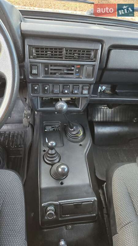 Позашляховик / Кросовер ВАЗ / Lada 21214 / 4x4 2013 в Полтаві фото 8 Позашляховик / Кросовер ВАЗ / Lada 21214 / 4x4 2013 в Полтаві