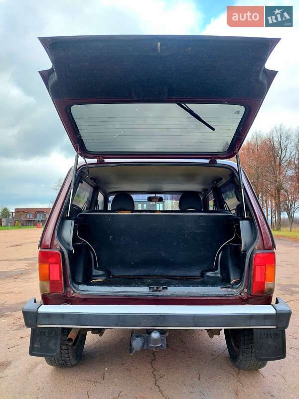 Позашляховик / Кросовер ВАЗ / Lada 21214 / 4x4 2006 в Тростянці