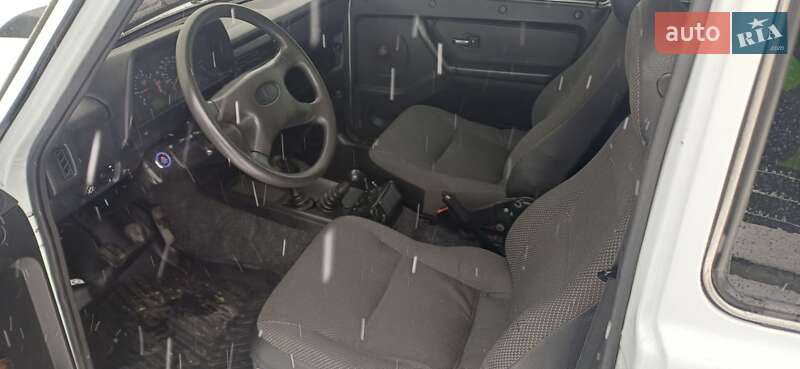 Позашляховик / Кросовер ВАЗ / Lada 21214 / 4x4 2012 в Трускавці