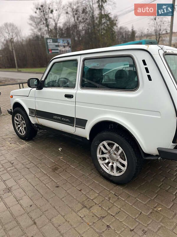 Позашляховик / Кросовер ВАЗ / Lada 21214 / 4x4 2015 в Моршині фото 10 Позашляховик / Кросовер ВАЗ / Lada 21214 / 4x4 2015 в Моршині