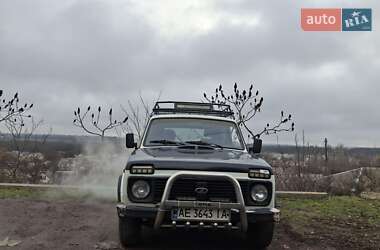 Внедорожник / Кроссовер ВАЗ 21214 / 4x4 2009 в Верхнеднепровске