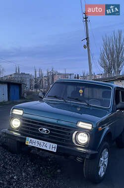 Позашляховик / Кросовер ВАЗ / Lada 21214 / 4x4 2010 в Павлограді