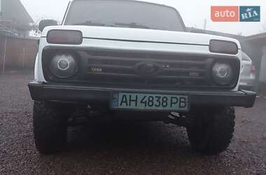 Позашляховик / Кросовер ВАЗ 21214 / 4x4 2010 в Полтаві