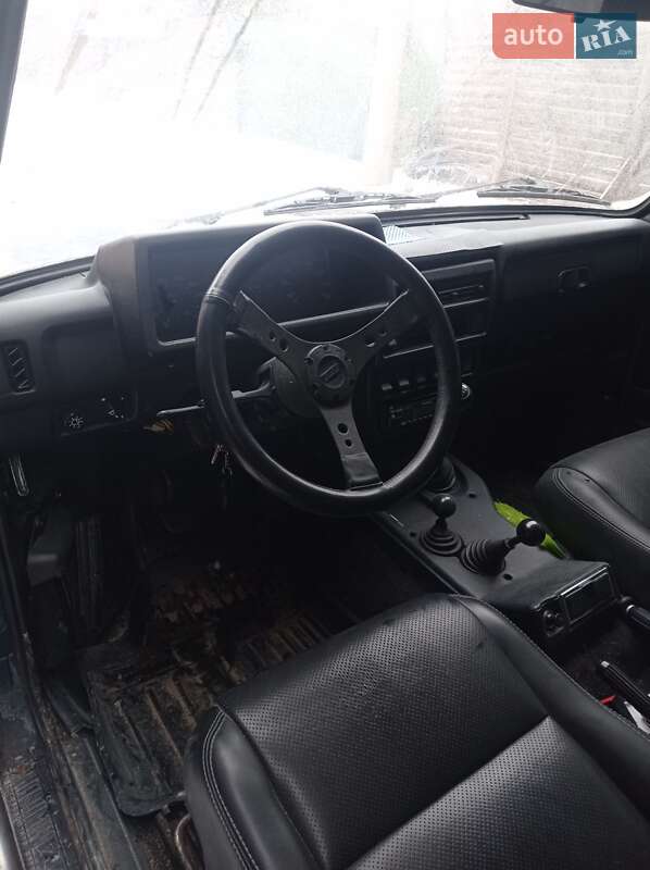 Позашляховик / Кросовер ВАЗ / Lada 21214 / 4x4 2003 в Києві