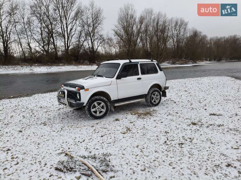 Внедорожник / Кроссовер ВАЗ / Lada 21214 / 4x4 2012 в Виноградове