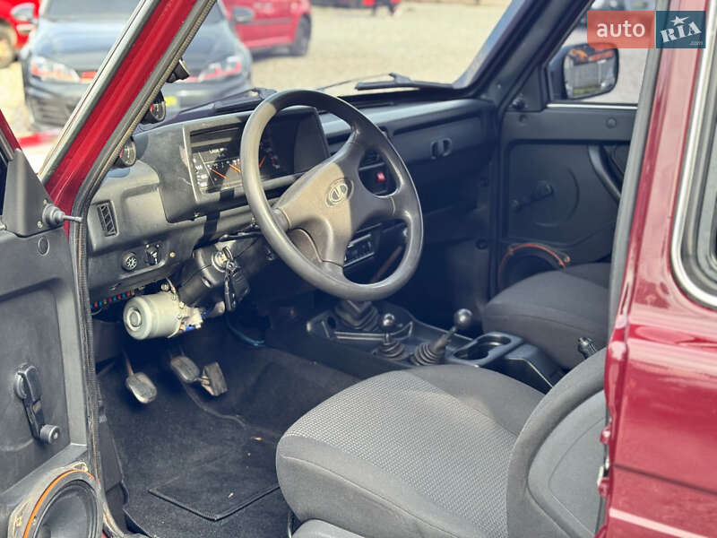 Внедорожник / Кроссовер ВАЗ / Lada 21214 / 4x4 2005 в Харькове фото 7 Внедорожник / Кроссовер ВАЗ / Lada 21214 / 4x4 2005 в Харькове