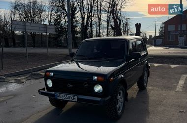 Позашляховик / Кросовер ВАЗ 21214 / 4x4 2010 в Немирові