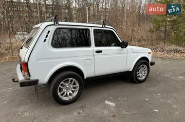Внедорожник / Кроссовер ВАЗ / Lada 21214 / 4x4 2015 в Хмельнике