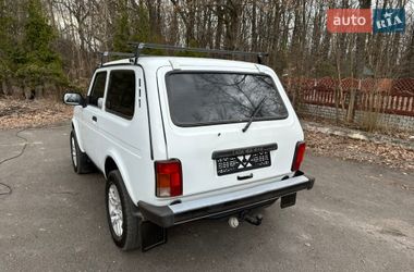 Внедорожник / Кроссовер ВАЗ 21214 / 4x4 2015 в Хмельнике