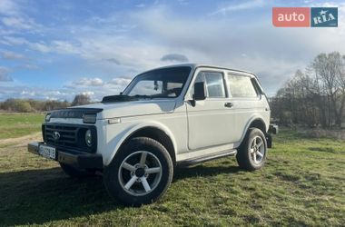 Позашляховик / Кросовер ВАЗ 21214 / 4x4 2006 в Вінниці