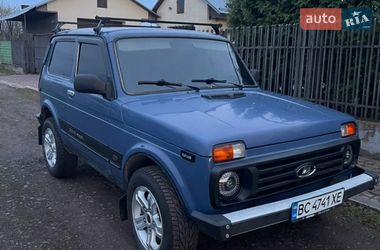 Позашляховик / Кросовер ВАЗ 21214 / 4x4 2008 в Бродах