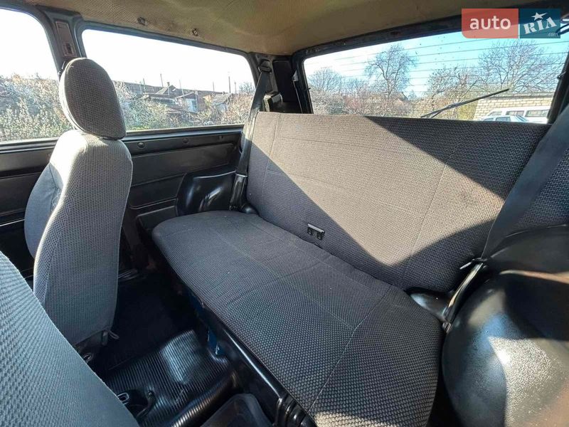 Внедорожник / Кроссовер ВАЗ / Lada 21214 / 4x4 2013 в Кривом Роге