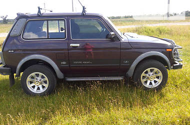 Внедорожник / Кроссовер ВАЗ / Lada 2123 Niva 2004 в Вараше