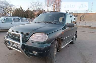 Внедорожник / Кроссовер ВАЗ / Lada 2123 Niva 2004 в Тростянце