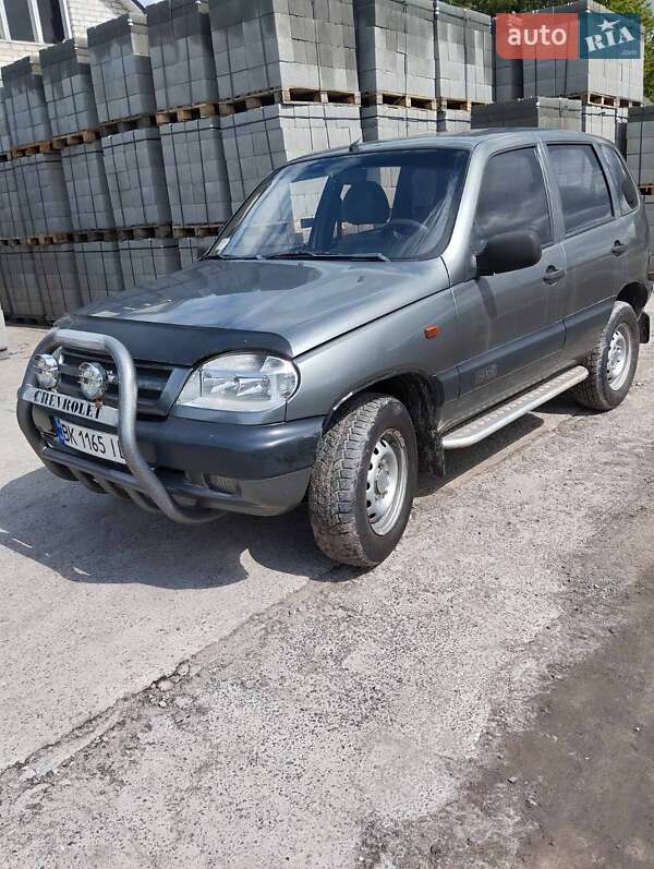 Внедорожник / Кроссовер ВАЗ / Lada 2123 Niva 2004 в Владимирце