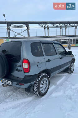 Внедорожник / Кроссовер ВАЗ / Lada 2123 Niva 2007 в Чемеровцах