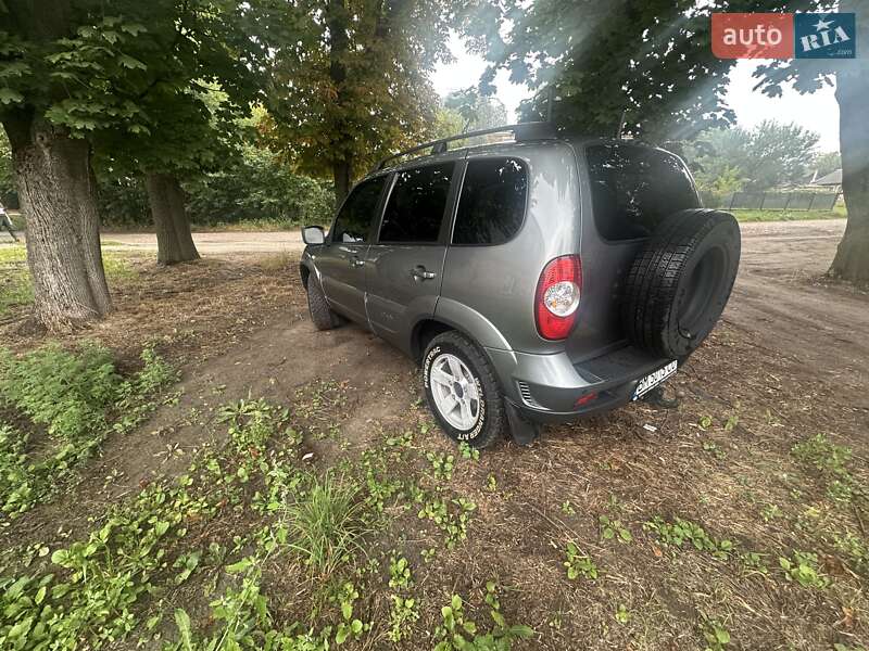 Позашляховик / Кросовер ВАЗ / Lada 2123 Niva 2020 в Кролевці