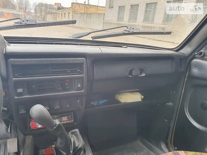 Позашляховик / Кросовер ВАЗ / Lada 2131 Нива 2000 в Дніпрі