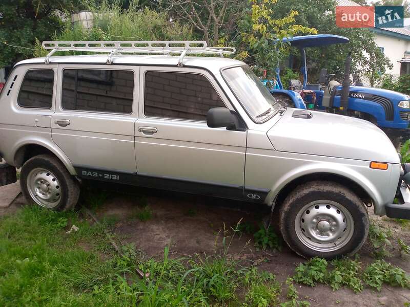 Внедорожник / Кроссовер ВАЗ / Lada 2131 Нива 2012 в Киеве