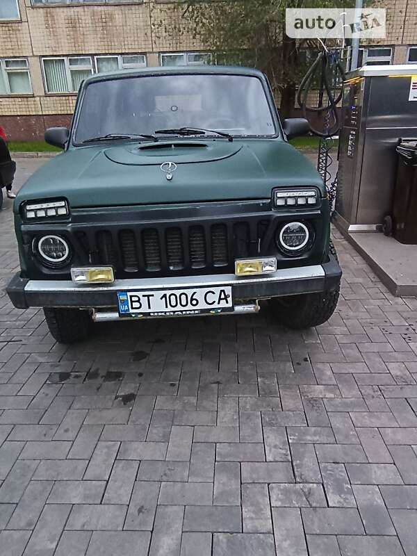 Позашляховик / Кросовер ВАЗ / Lada 2131 Нива 1998 в Кривому Розі