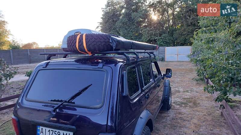 Внедорожник / Кроссовер ВАЗ / Lada 2131 Нива 2001 в Броварах