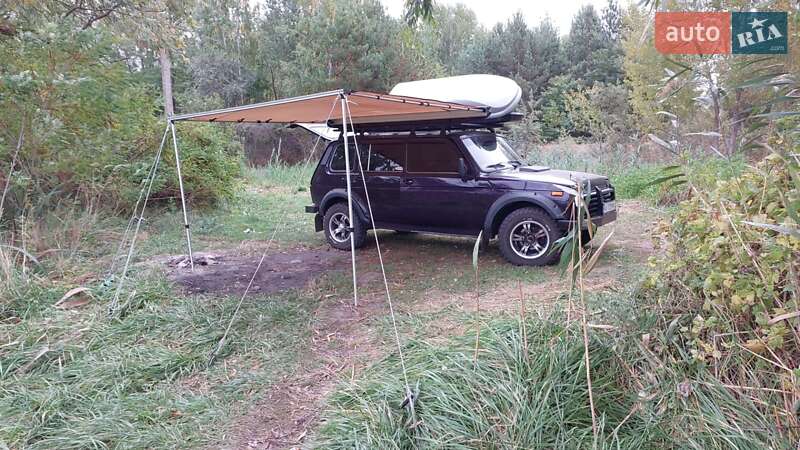 Внедорожник / Кроссовер ВАЗ / Lada 2131 Нива 2001 в Броварах