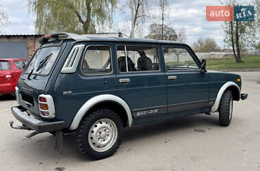Внедорожник / Кроссовер ВАЗ 2131 Нива 2000 в 