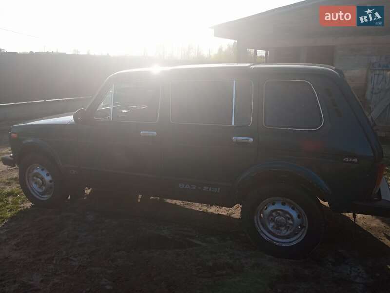 Внедорожник / Кроссовер ВАЗ / Lada 2131 Нива 1998 в Камне-Каширском