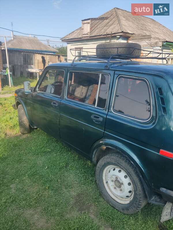 Внедорожник / Кроссовер ВАЗ / Lada 2131 Нива 1998 в Градижске