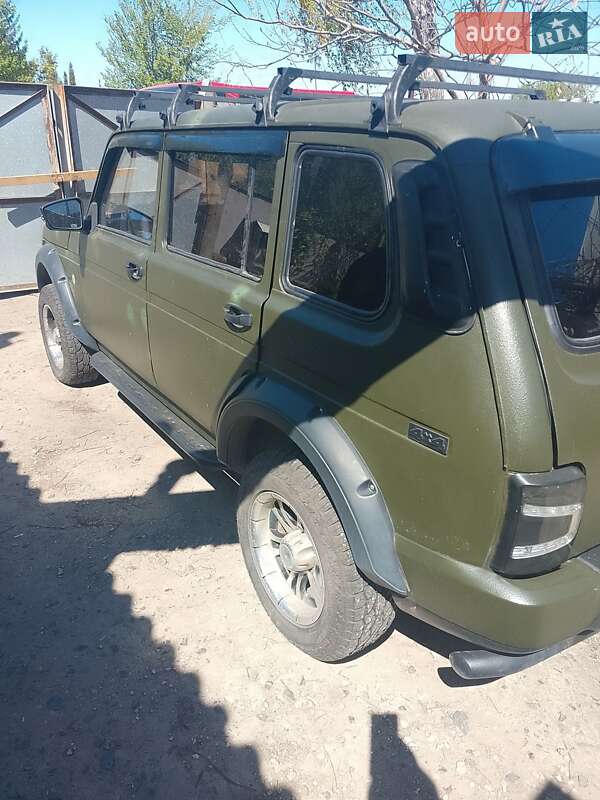 ВАЗ / Lada 2131 Нива 2002