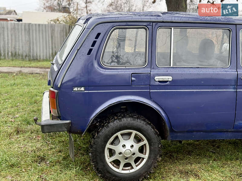 Внедорожник / Кроссовер ВАЗ / Lada 2131 Нива 1998 в Харькове