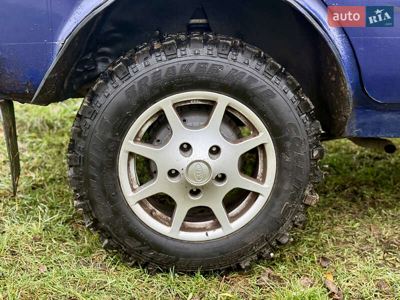 Внедорожник / Кроссовер ВАЗ / Lada 2131 Нива 1998 в Харькове