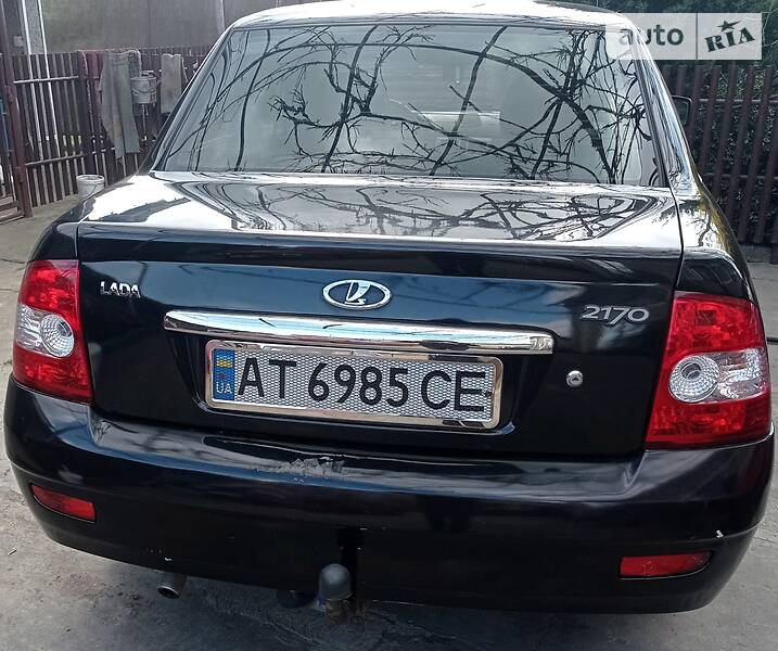 Седан ВАЗ / Lada 2170 Priora 2008 в Бурштині