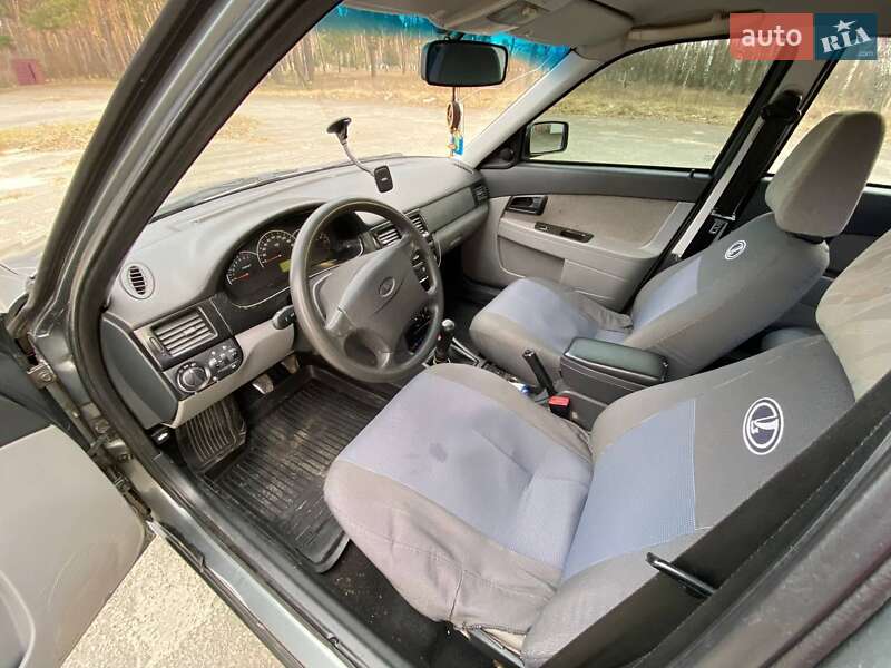 Седан ВАЗ / Lada 2170 Priora 2008 в Катеринополе