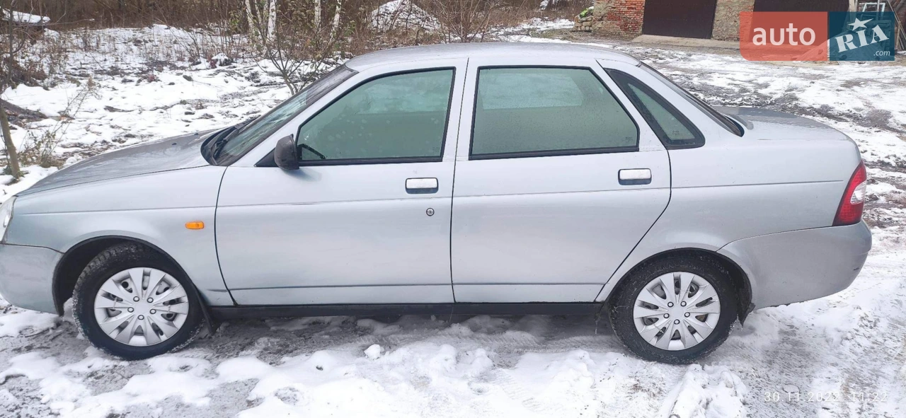 2013 Volkswagen Passat - мініатюра 21